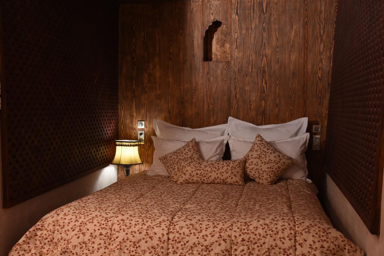 ホテル パレ バイラム チュニス エクステリア 写真 A room at the hotel