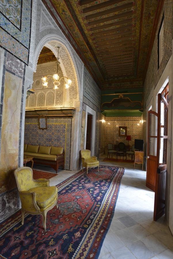 ホテル パレ バイラム チュニス エクステリア 写真 The interior of the palace